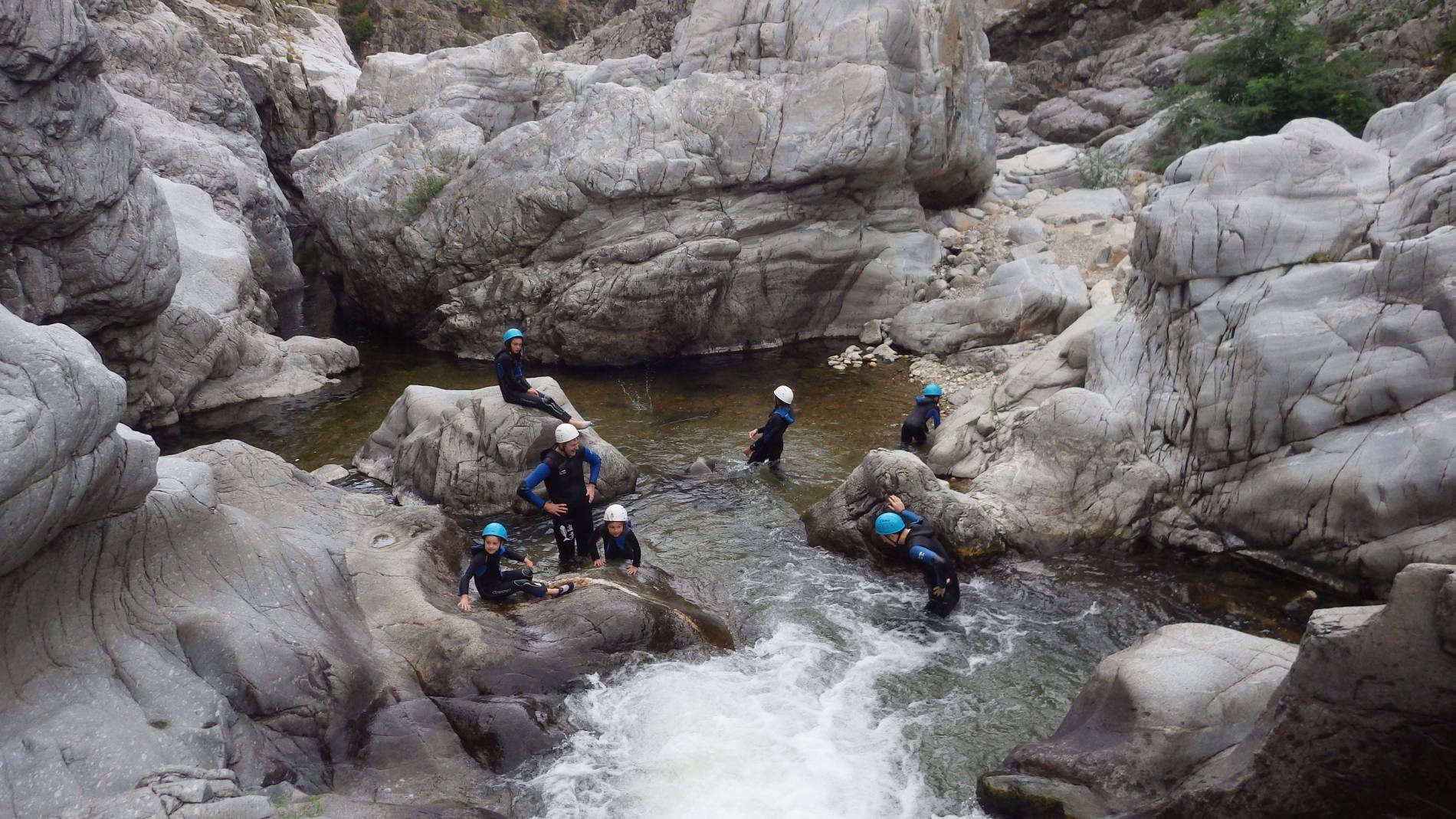 Canyoning dans les gorges du Soucy prs d'Anduze en Cevennes