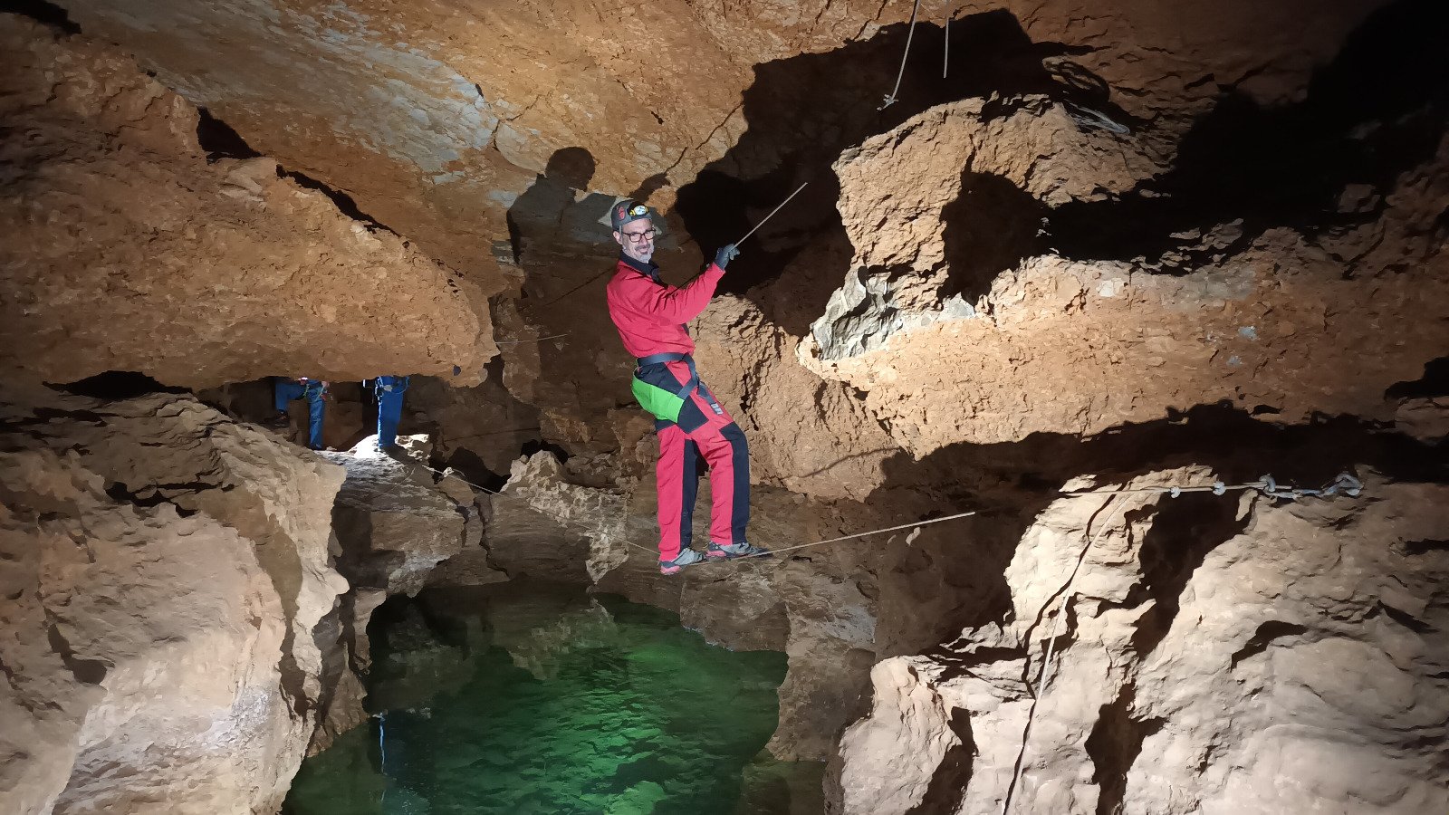 Splologie dans le Gard  l'vent de Rogns