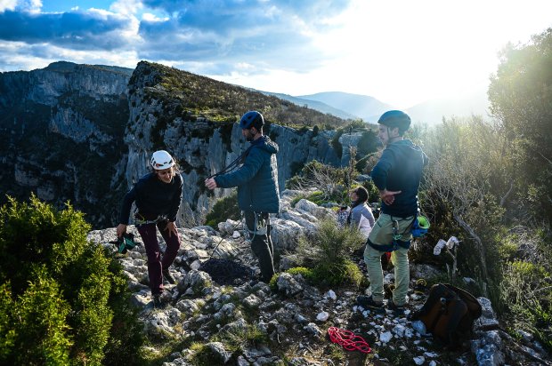 Stage escalade gorges du Verdon - S�ance du soir � la Carelle